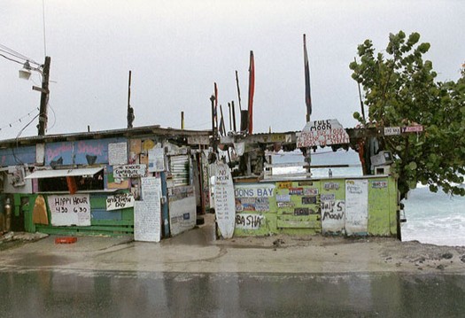 Bar in der Apple Bay auf Tortola