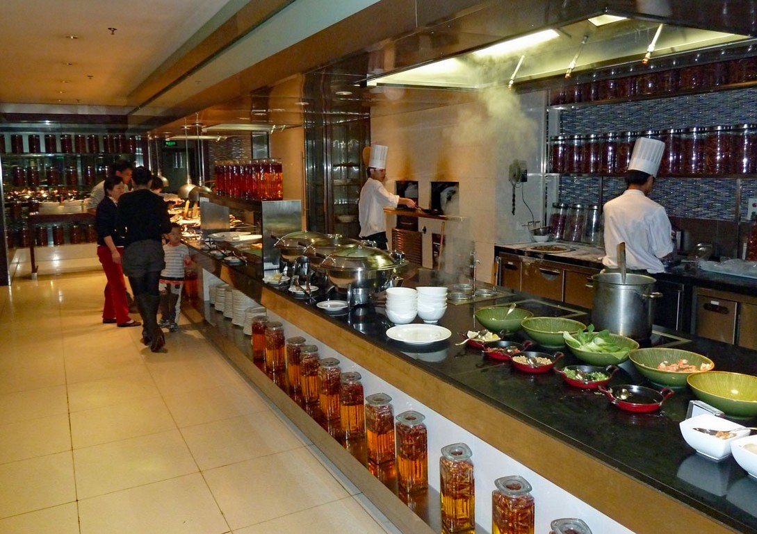 Chinesisches Büffet im Renaissance Hotel Beijing