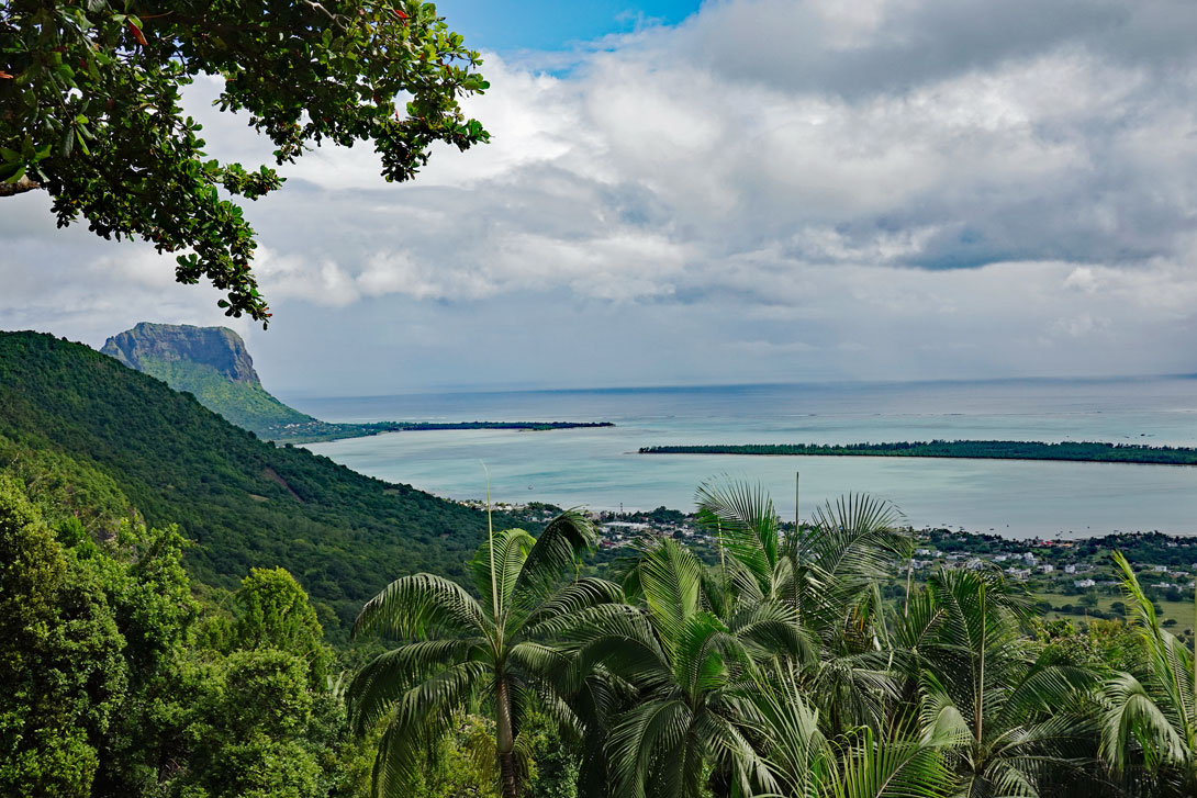 Ausblick von der Terrasse des Chamarel Restaurants