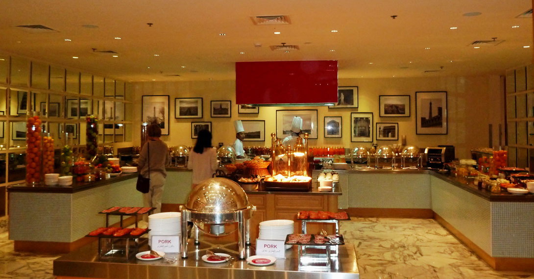 Frühstücksbüffet im Ritz Carlton Dubai