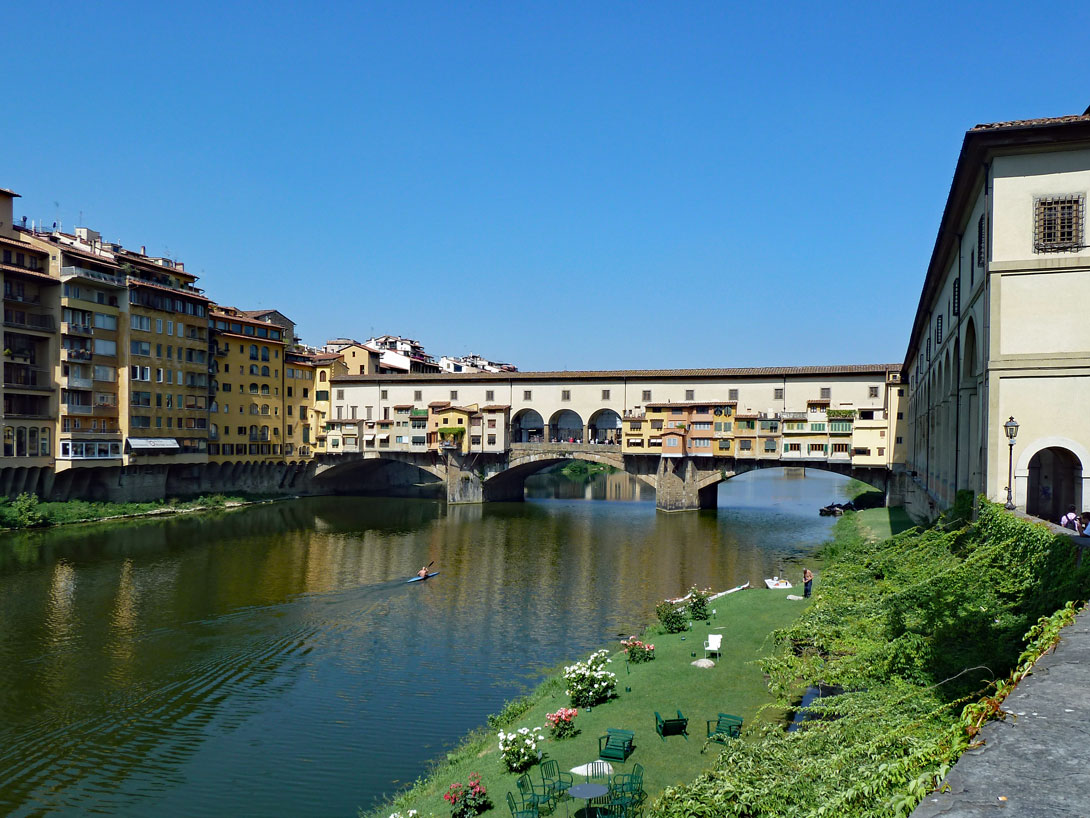 Blick auf die Ponte Vecchio
