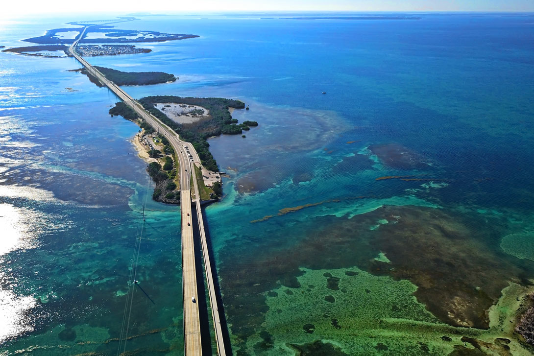 Luftbild von der Brücke über die Florida Keys