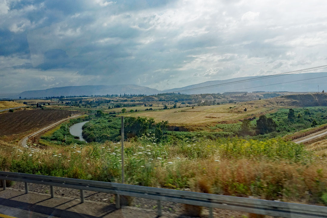 Das Jordantal von der Landstraße 90 aus