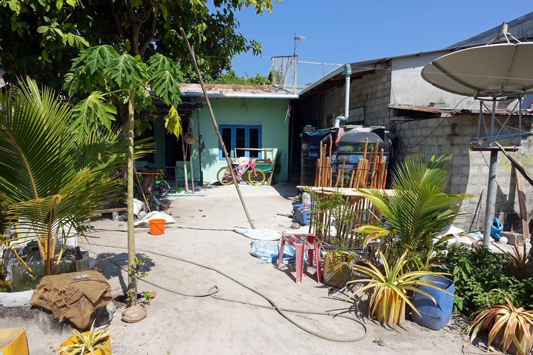 Haus mit Garten auf Kihaadhoo