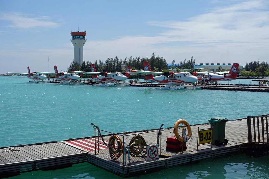Wasserflugzeuge am Terminal C