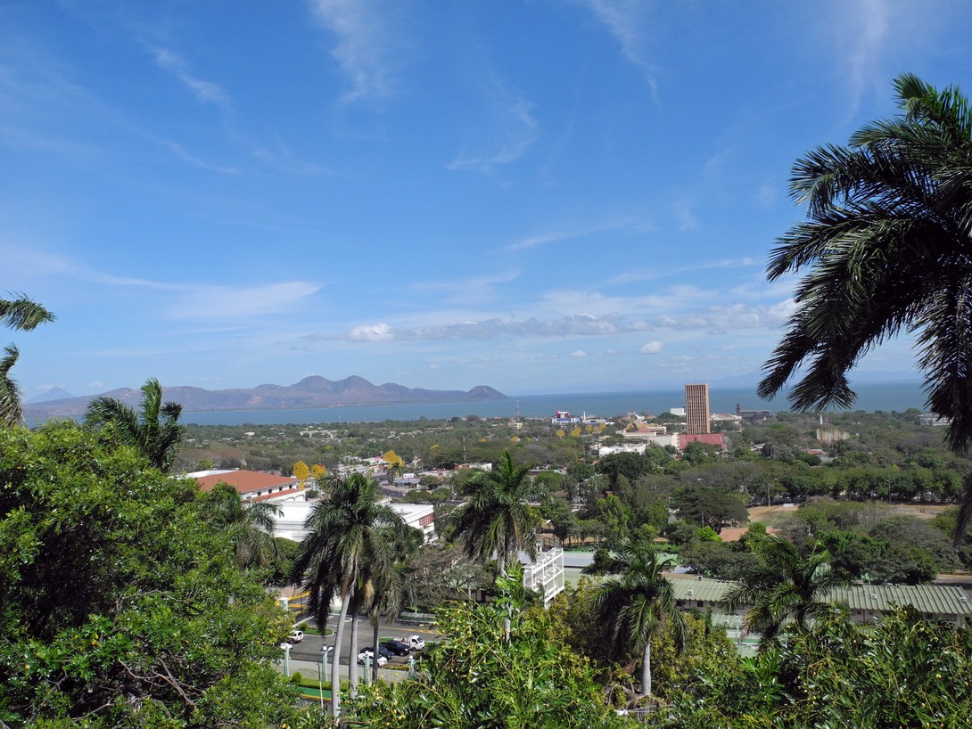 Managua Blick vom Hügel des Sandino-Denkmals auf Managua