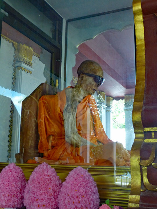 Mumifizierter Mönch im Wat Khunaram