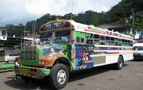 Bemalter Bus in Portobelo