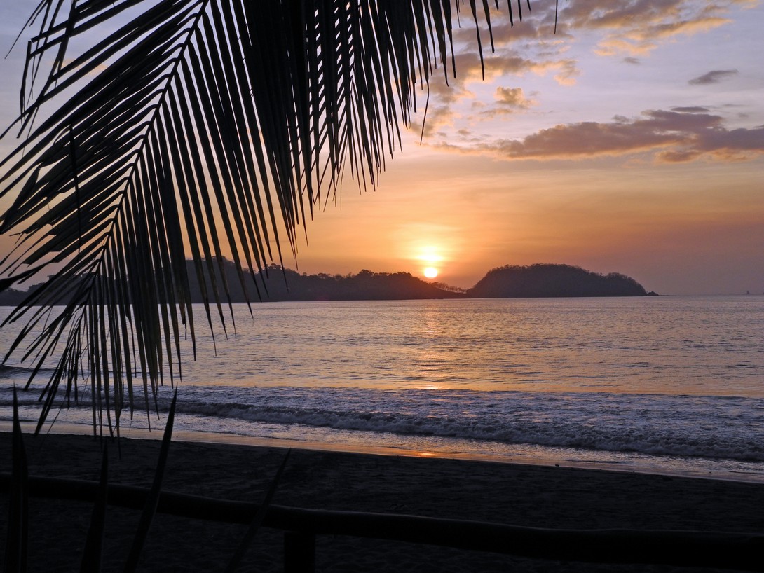 Sonnenuntergang an der PLaya Potrero in Costa Rica