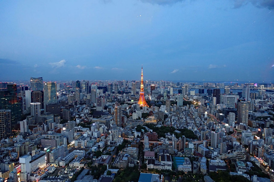 Blick vom Roppongi Tower nach Osten