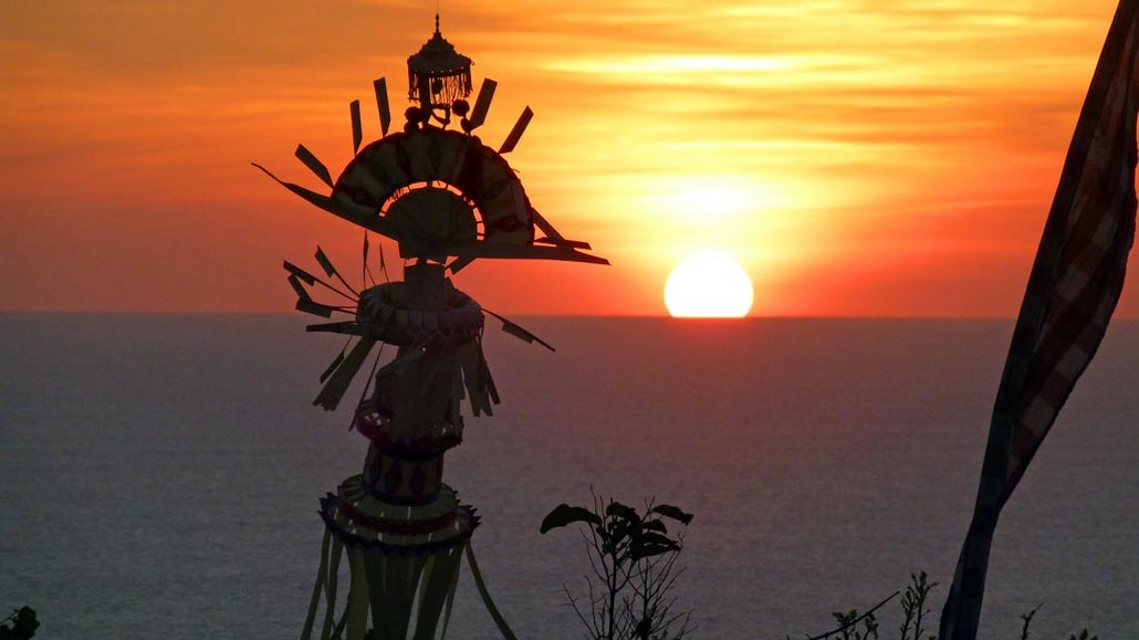 Sonnenuntergang am Ulu Watu Tempel
